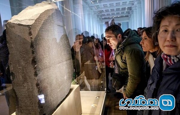 یک باستان شناس مصری قصد دارد برای استرداد سنگ روزتا به مصر تلاش کند