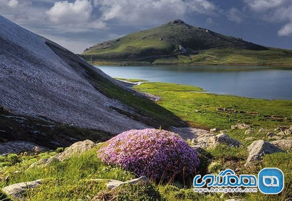 تالاب بورالان یکی از جاذبه های طبیعی آذربایجان غربی به شمار می رود