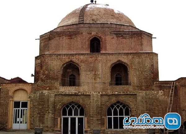 مسجد مس سر یکی از مساجد دیدنی استان مرکزی است