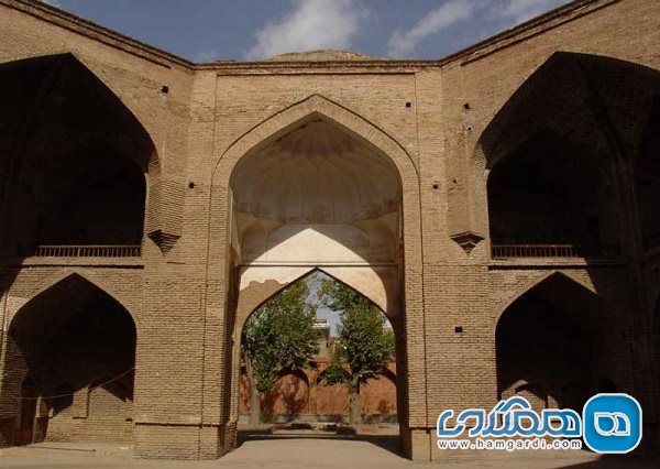 مسجد مطلب خان یکی از مساجد دیدنی آذربایجان غربی است