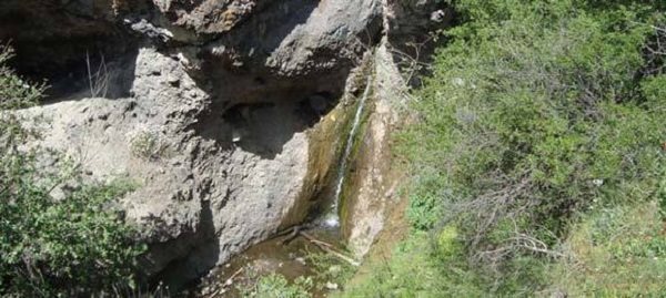 آبشار شورشورنه یکی از جاذبه های طبیعی استان اردبیل است