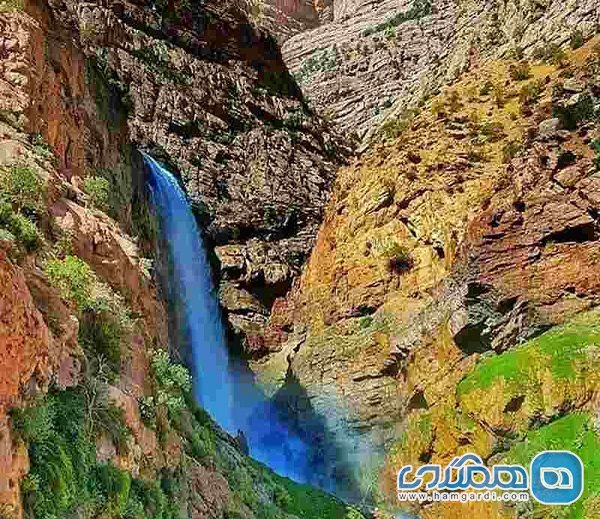 تنگه زندان دیباج یکی از جاذبه های طبیعی استان سمنان است