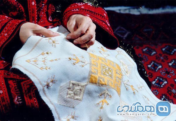 ثبت سوزن دوزی و ابریشم بافی جایگاه فاخر گلستان در عرصه میراث فرهنگی را به اثبات رساند