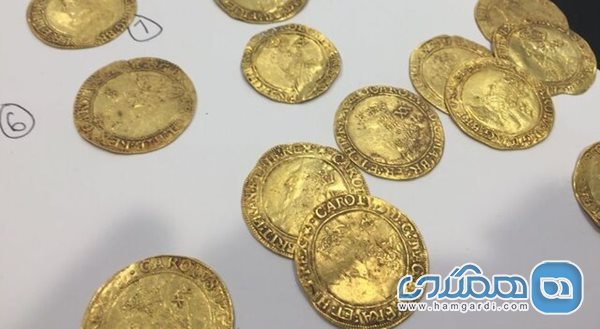 سکه هایی طلایی که در آشپرخانه کشف شدند