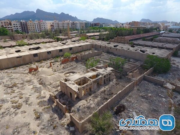 کارخانه ریسباف در چهارباغ اصفهان همچنان بین ویرانی و تبدیل شدن به موزه معطل است