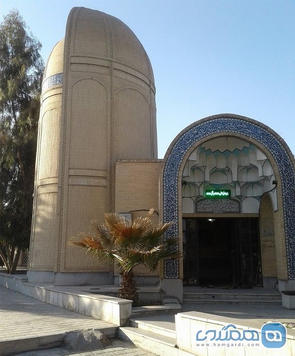 آرامگاه بانو امین یکی از جاهای دیدنی استان اصفهان است