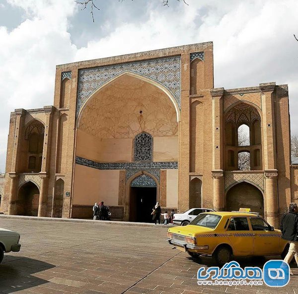 سر در عالی قاپو