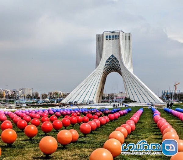 رکورد زدن آمار بازدیدهای نوروزی برج آزادی تهران