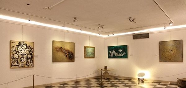 موزه هنر ملل سعدآباد یکی از موزه های دیدنی تهران است