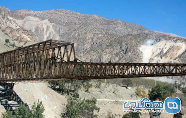 پل چال فهره یکی از پل های دیدنی استان لرستان به شمار می رود