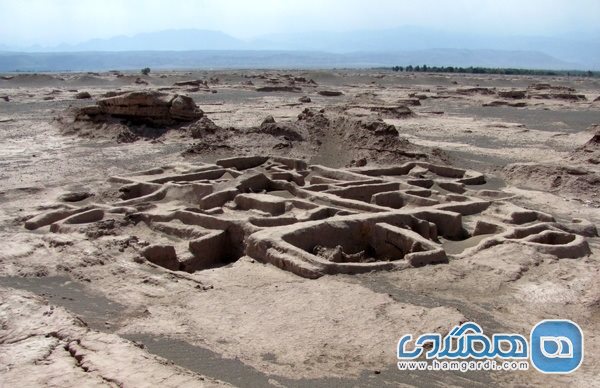 بررسی فعالیتهای صنعت ذوب فلز در بخشی از محوطه شهداد در استان کرمان