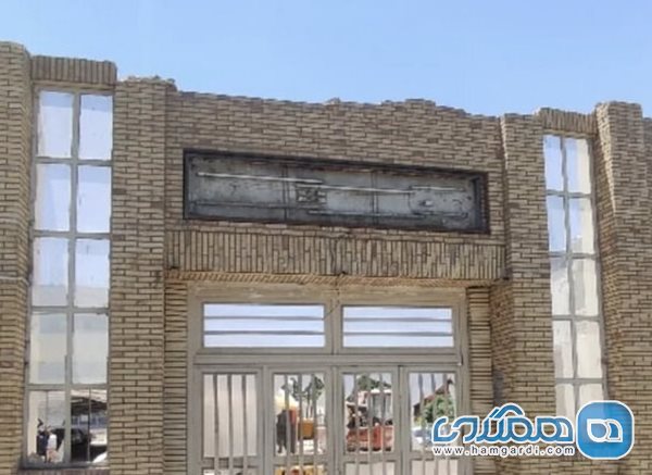 سردر بیمارستان باهنر کرمان با مجوز میراث فرهنگی تخریب شد
