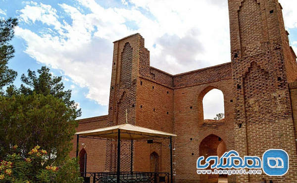 واگذاری بقعه شیخ علاءالدوله سمنانی به میراث فرهنگی استان طی یک قرارداد 15 ساله