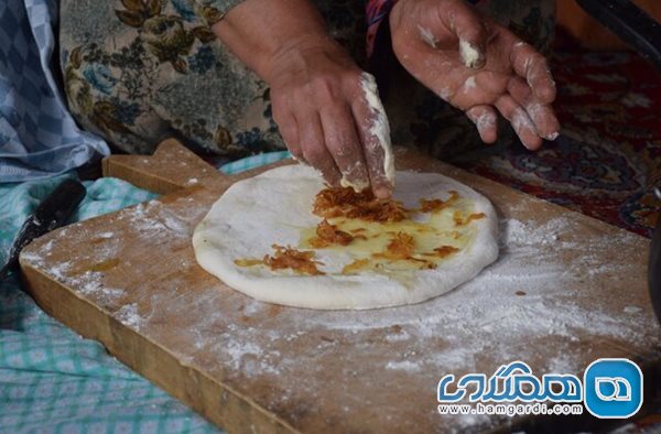 مهارت شیوه پخت نان سنتی کانی یا کلانی