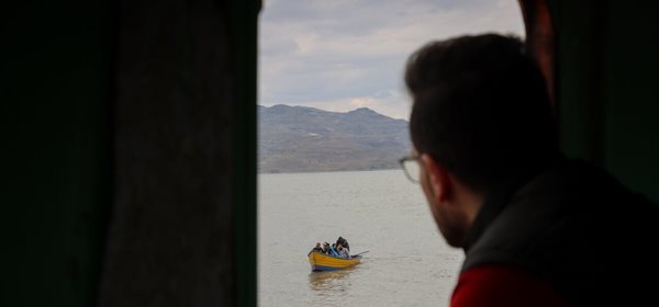 حضور مسافران نوروزی در کنار دریاچه ارومیه 3