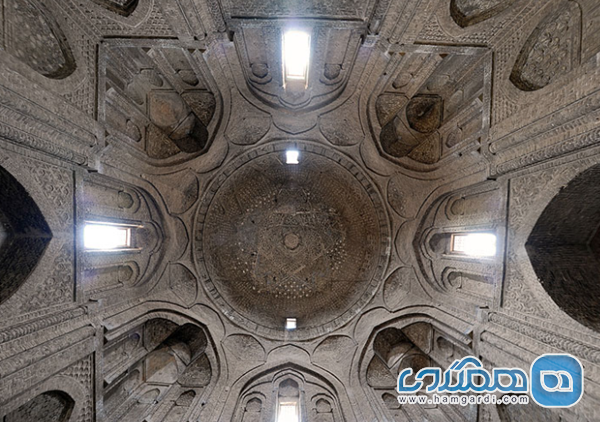 گنبد تاج الملک مسجد جامع اصفهان