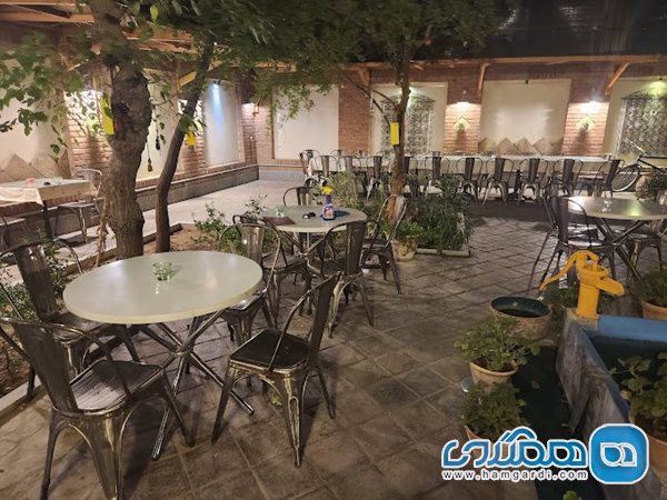 كافه خانه فرهنگ و هنر مانا