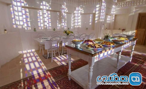 نظرات کاربران (گوگل و شبکه های اجتماعی) درباره کافه رستوران خانه منوچهری (Manouchehri House Cafe Restaurant)
