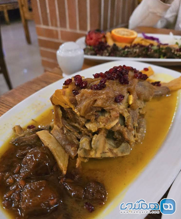 رستوران نح (Nah Traditional Restaurant) 3
