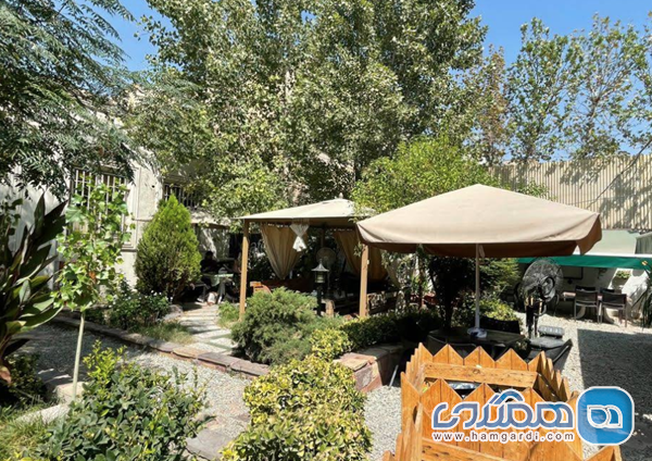کافه ویش: باغی از گل و گیاه در دل شهر کتاب