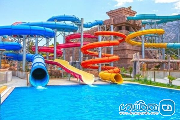 سرسره آبی- انوع تفریحات آبی در ترکیه