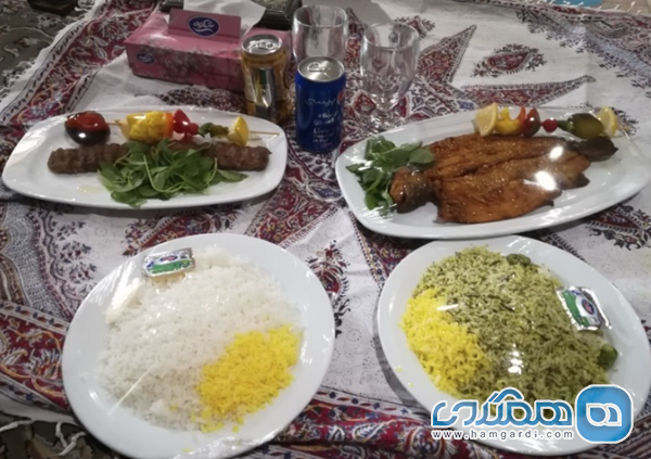 باغ رستوران سه کاج اصفهان 2
