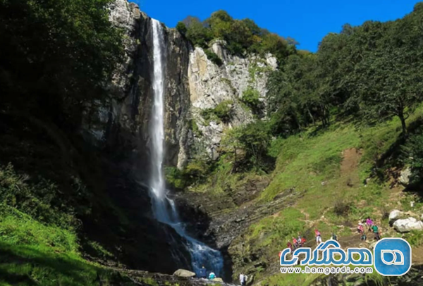 آبشار لاتون و روستای کوته کومه