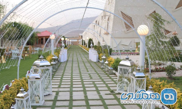 بررسی تخصصی باغ عمارت 777 گرمدره: تلفیق معماری مراکشی و خدمات VIP