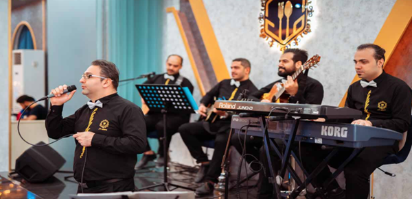 جستجو برای موسیقی زنده و دکوراسیون خاص