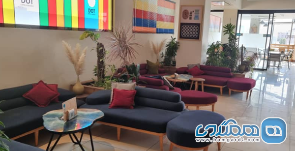 کافه دات: تلاقی سادگی و کاربری (مناسب مطالعه و کار)