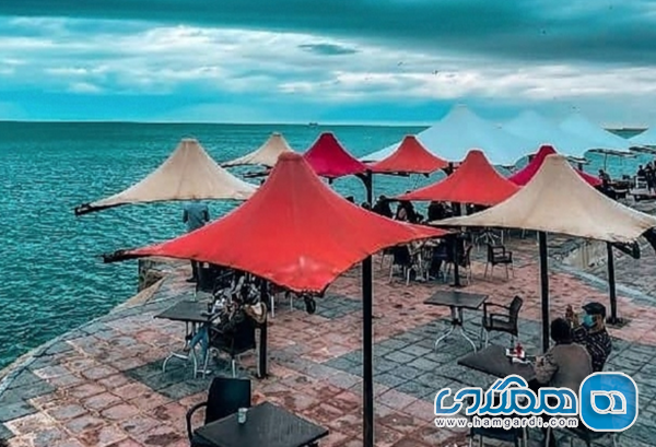 کافه های ساحلی: معیار حجم جستجوی بالا و امتیازات متغیر