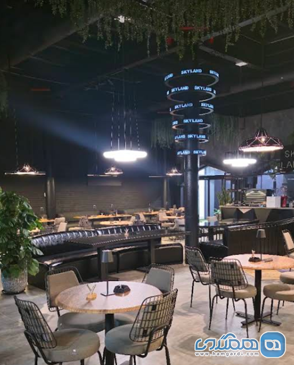 کافه ناجی و کافه اسکای لند