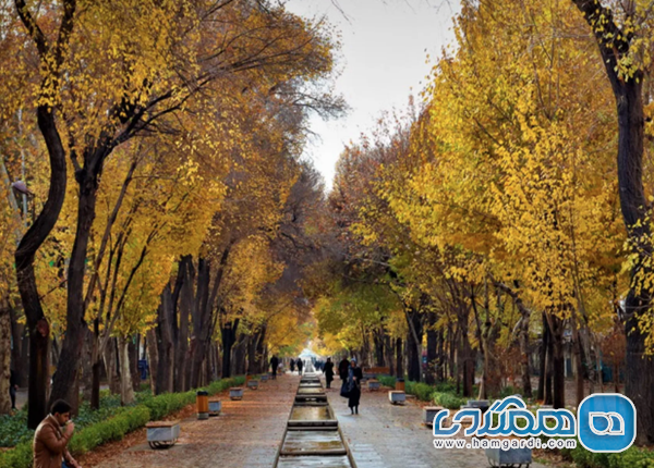 اصفهان؛ پیاده روی رویایی در چهارباغ عباسی