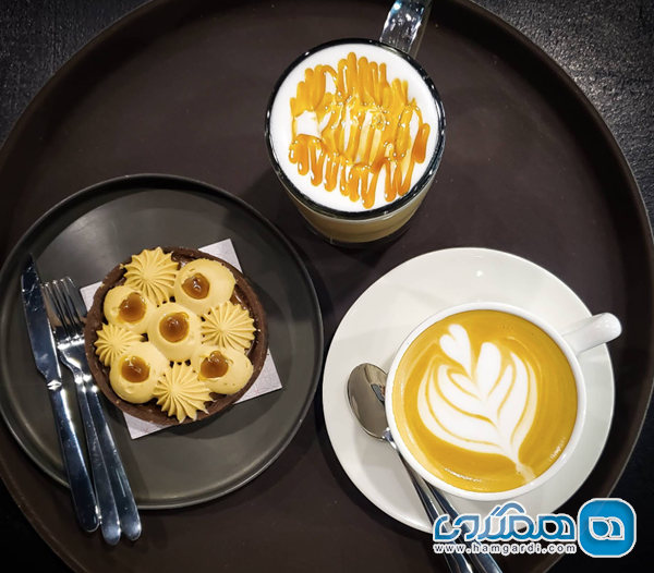 گلوریا جینز و کافه لمیز