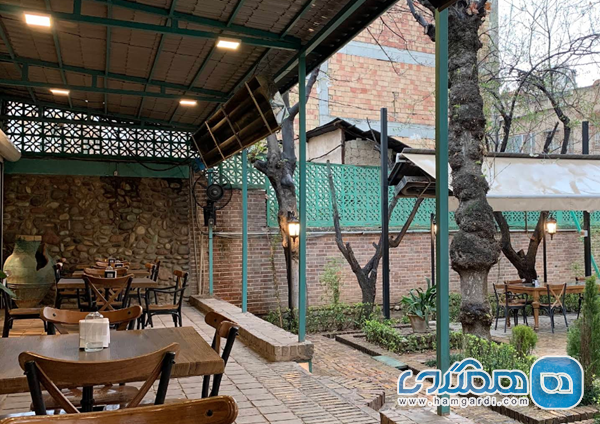 کافه عمارت روشنان