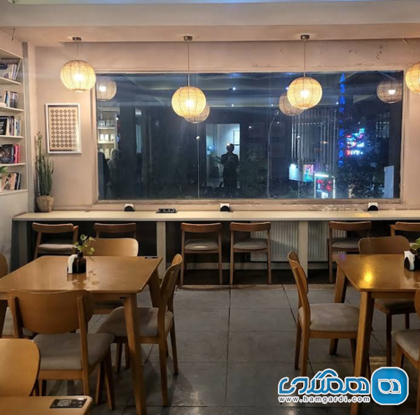 محور انقلاب: کافه چار و تخصصی سازی محیط کار