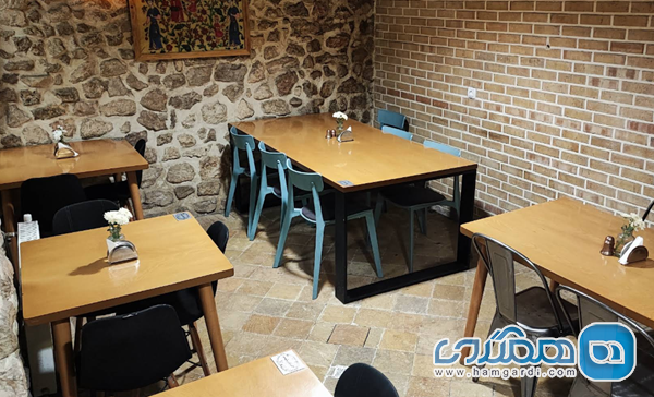 دوپیازه در رستوران دوسی