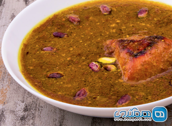 فسنجان پسته و قاتق پختو