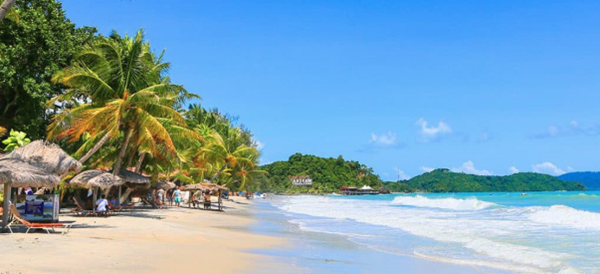 پانتای سنانگ (Pantai Cenang)