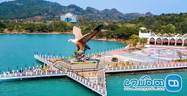 جاذبه های کلیدی و تجربیات ضروری در لنکاوی: ترکیب طبیعت و هیجان