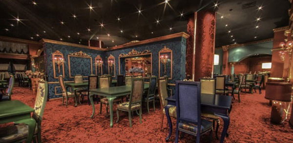 رستوران های ترکیبی (بومی و دریایی): کیفیت بالا با تنوع منو