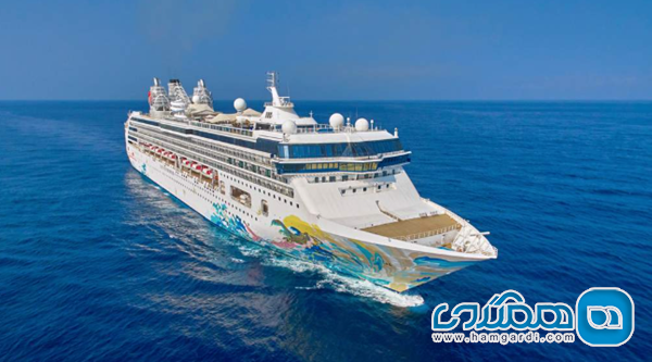 کشتی Resorts World One: شکوه آسیایی در قلب خلیج