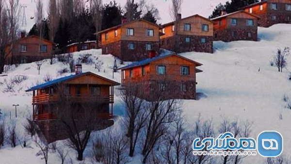 اقامت در قلب سپید؛ از هتل های مجلل تا کلبه های شله