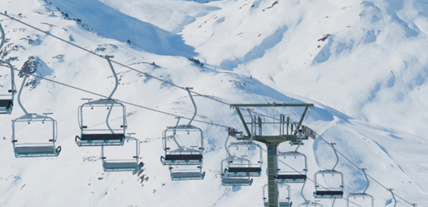 بررسی فنی خطوط بالابر و تنوع پیست ها در دیزین