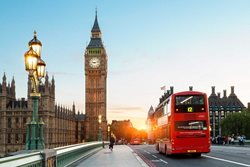 سفری به یادماندنی به لندن را تجربه کنید!