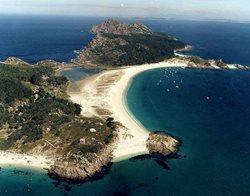 زیبا ترین سواحل اسپانیا | بهشت آبی را در ساحل های اسپانیا تجربه کنید