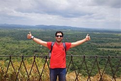 بازدید امین و هانیه از قلعه سنگی سیگیریا | سفرنامه سریلانکا ( قسمت ششم )