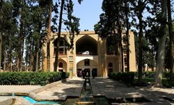 باغ و حمام تاریخی فین کاشان | یکی از زیباترین جاهای دیدنی کاشان