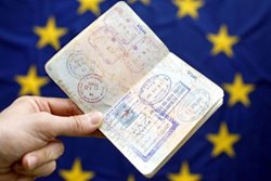 مدارک مورد نیاز برای ویزای اروپا | راهنمای اخذ ویزای اروپا