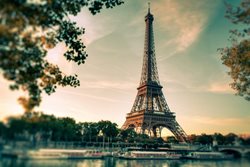 برج ایفل پاریس | نمادی از شهر هنر و مد در فرانسه